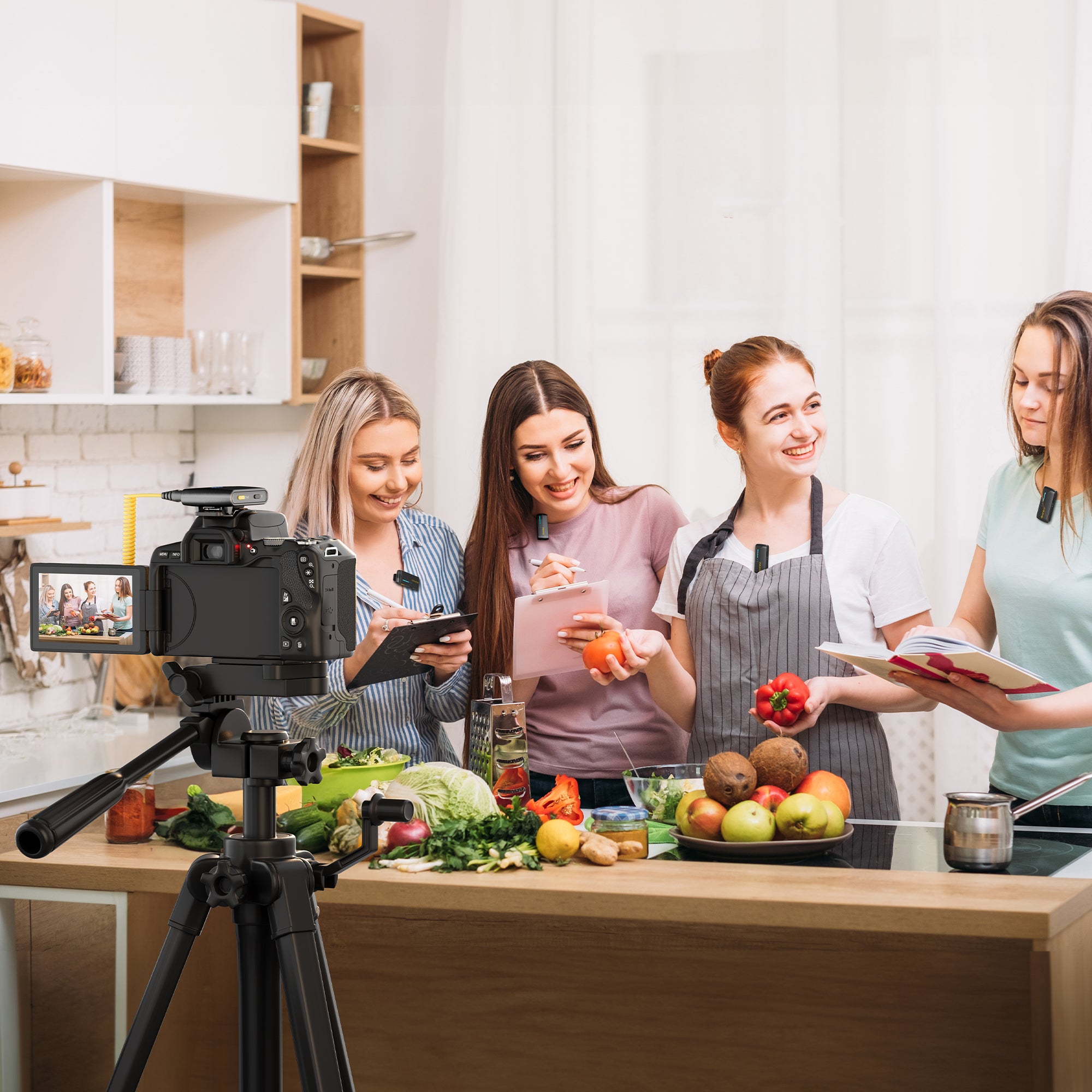 7RYMS iRay DW40 Wireless Microphone with 4 Transmitters | MOJOGEAR