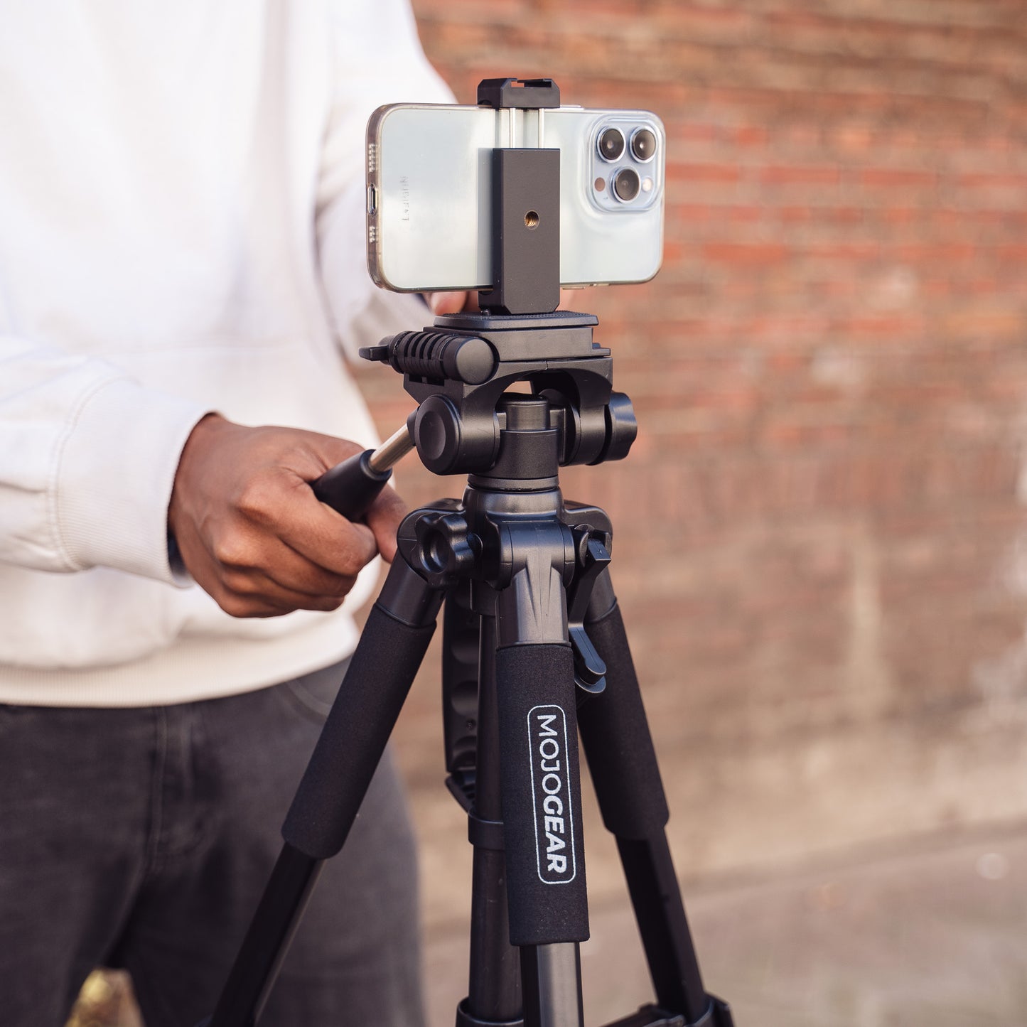 MOJOGEAR 167cm 3-in-1 Tripod: Tripod, Monopod & Horizontal Arm