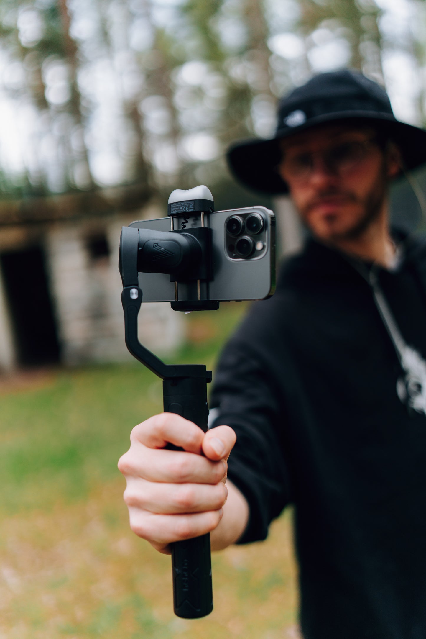 Hohem iSteady V2S smartphone gimbal met AI-sensor en lampje