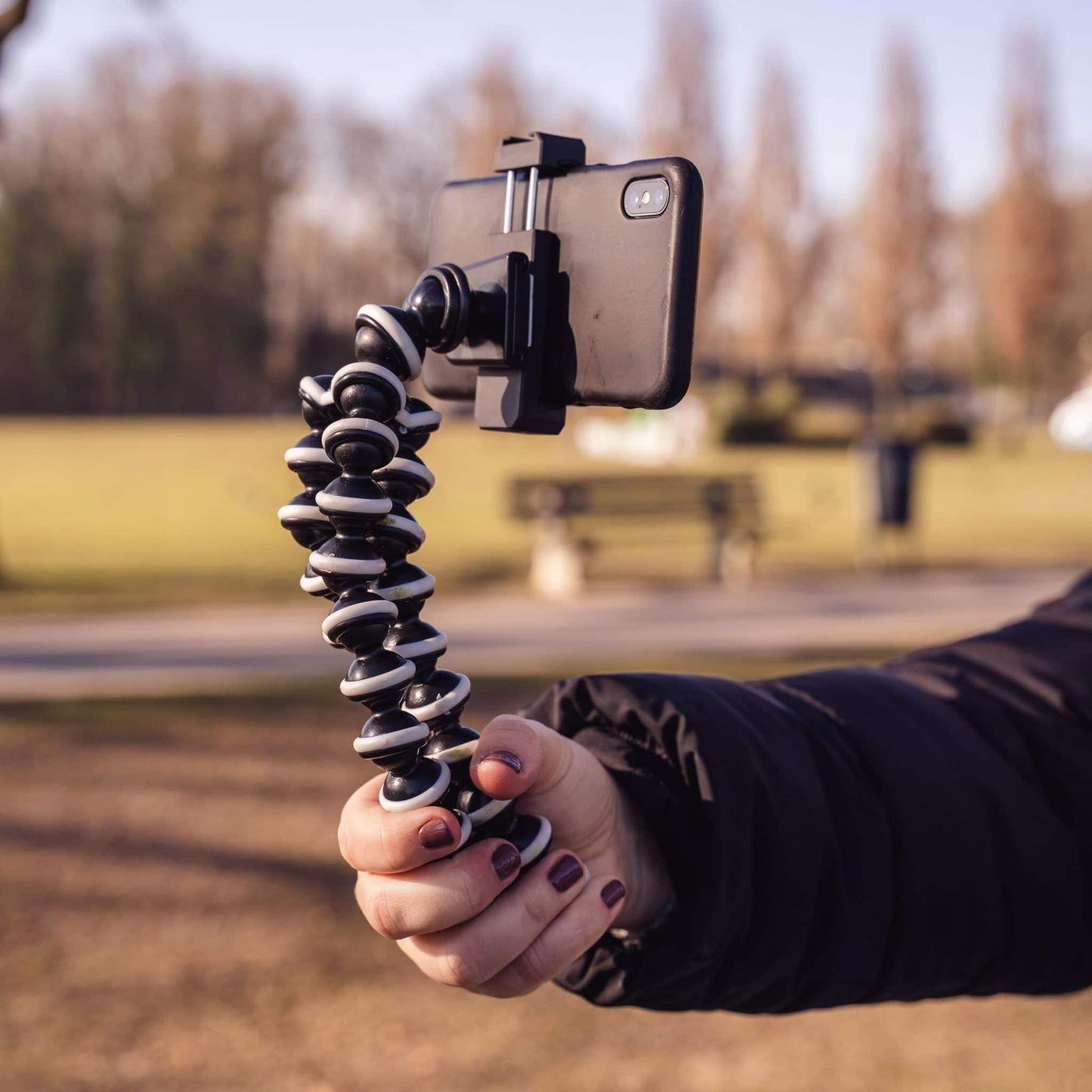 Flexible tripod with extra flexible legs