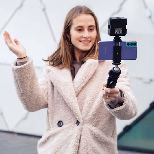 MOJOGEAR Vlog KIT: mini-statief, telefoonhouder & extra lange selfie stick - Ministatieven