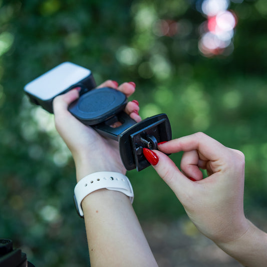 MOJOGEAR Magnetische telefoonhouder voor statief met cold shoe-mount - Kantelbaar - Telefoonhouders