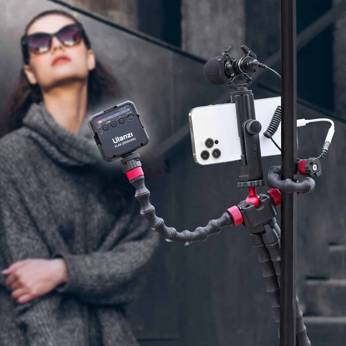 Ulanzi Octopus Vlog Kit: Flexible Tripod, Phone clamp, Microphone & Video light