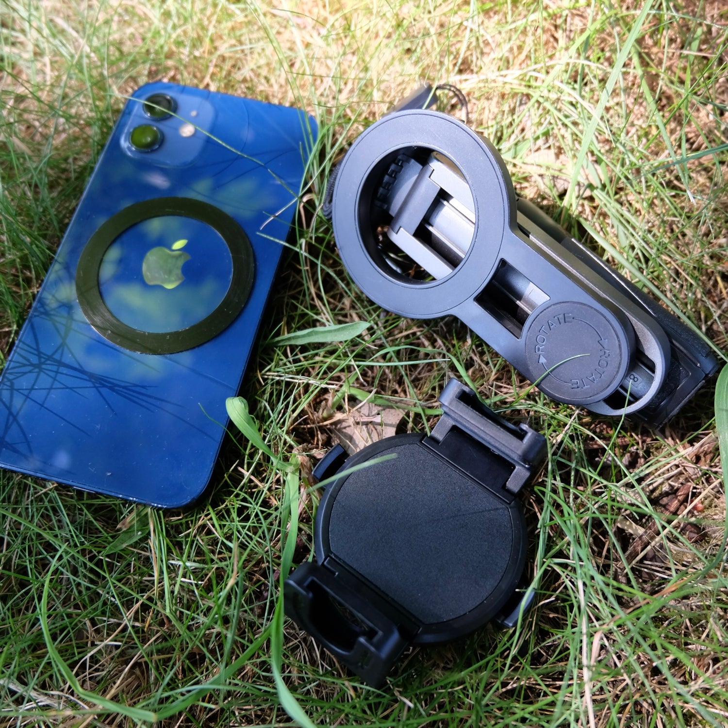 MOJOGEAR TS2 6-in-1 Mini Selfiestick Statief & Grip voor telefoon Magnetisch - Zwart - Statieven en toebehoren