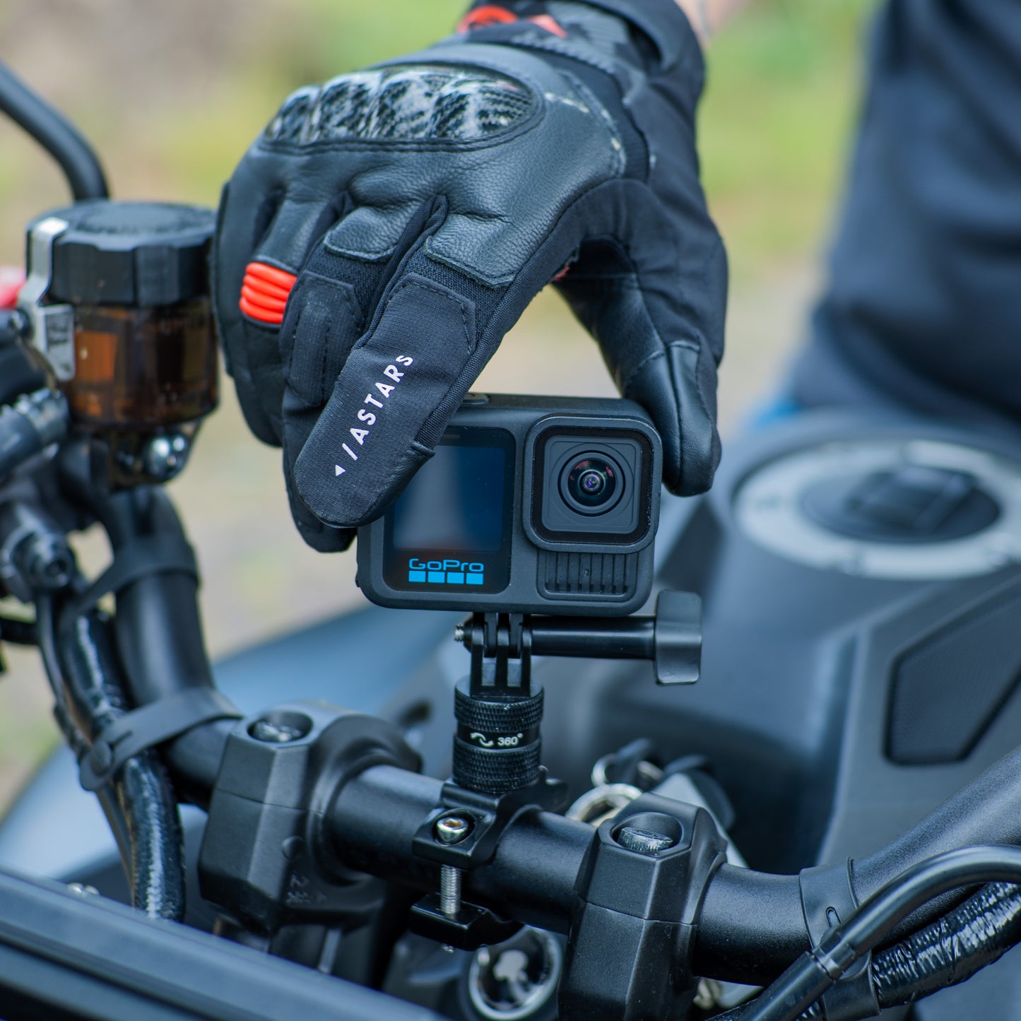 MOJOGEAR Buisklem voor action cam Metaal 360° - 15 tot 33mm -