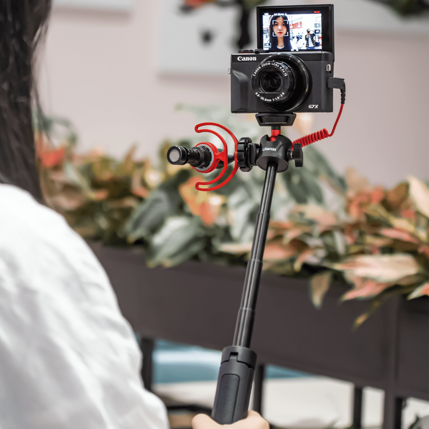 Ulanzi MT-16 Vlogging Tripod, Camera Holder & Selfie stick with cold shoe mount